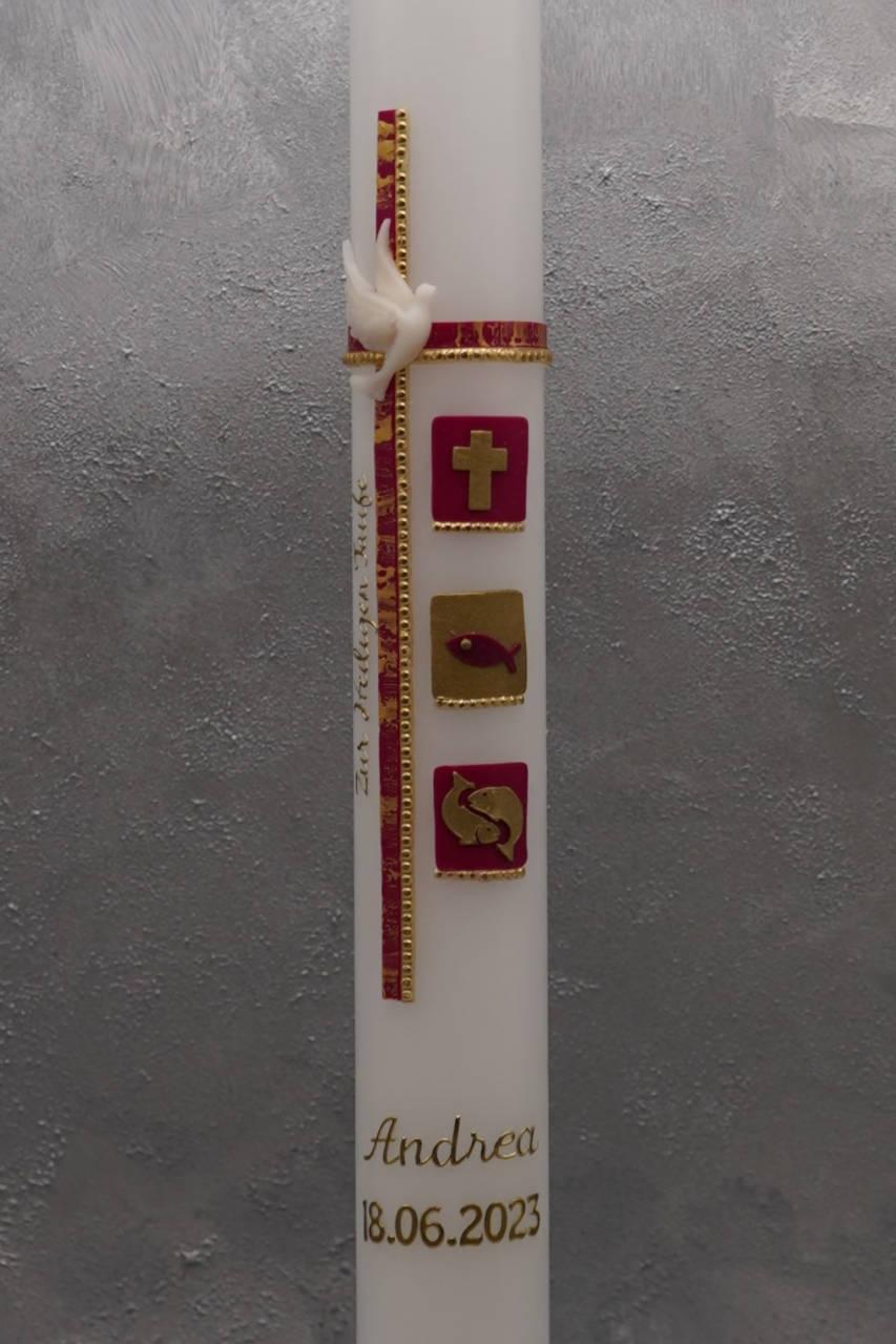 Taufkerze mit drei Symbolen (Kreuz, Fisch, Fische)