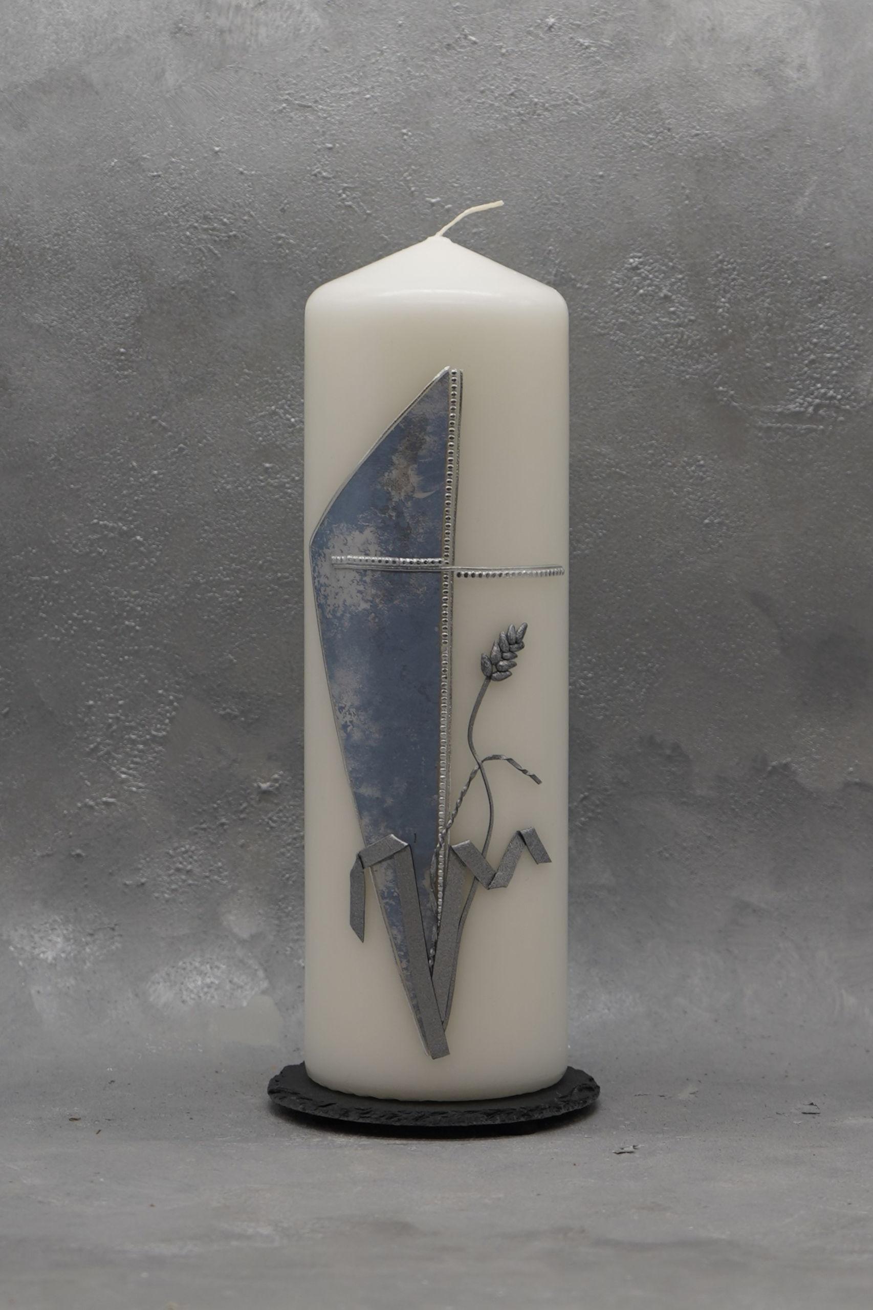 Trauerkerze mit Kreuz, Ähre und Hintergrundmotiv