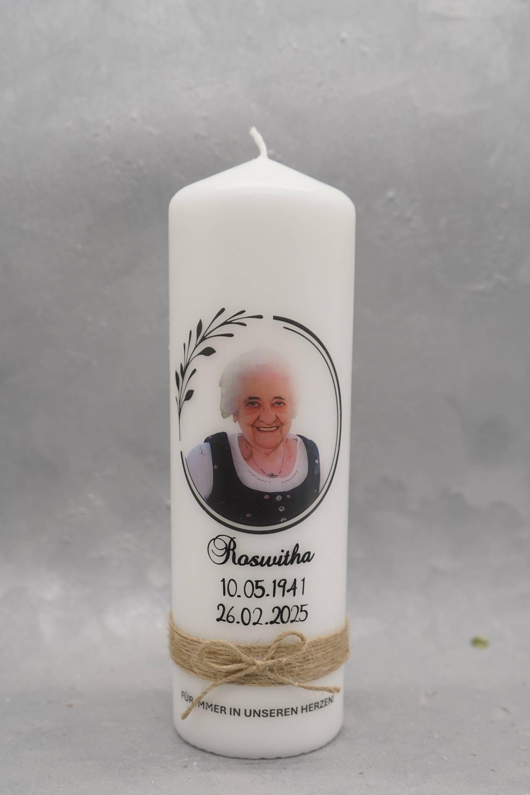 Trauerkerze mit Foto, Geburts- und Sterbedatum